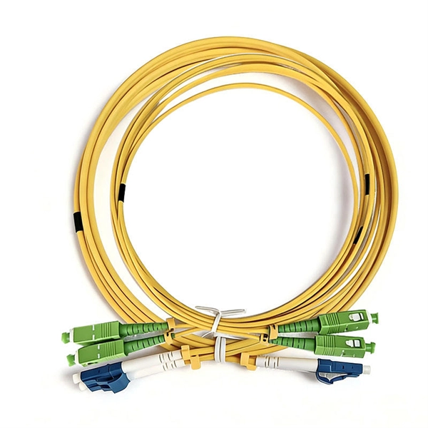 Bahama 48-core hybrid optical and electrical cable
